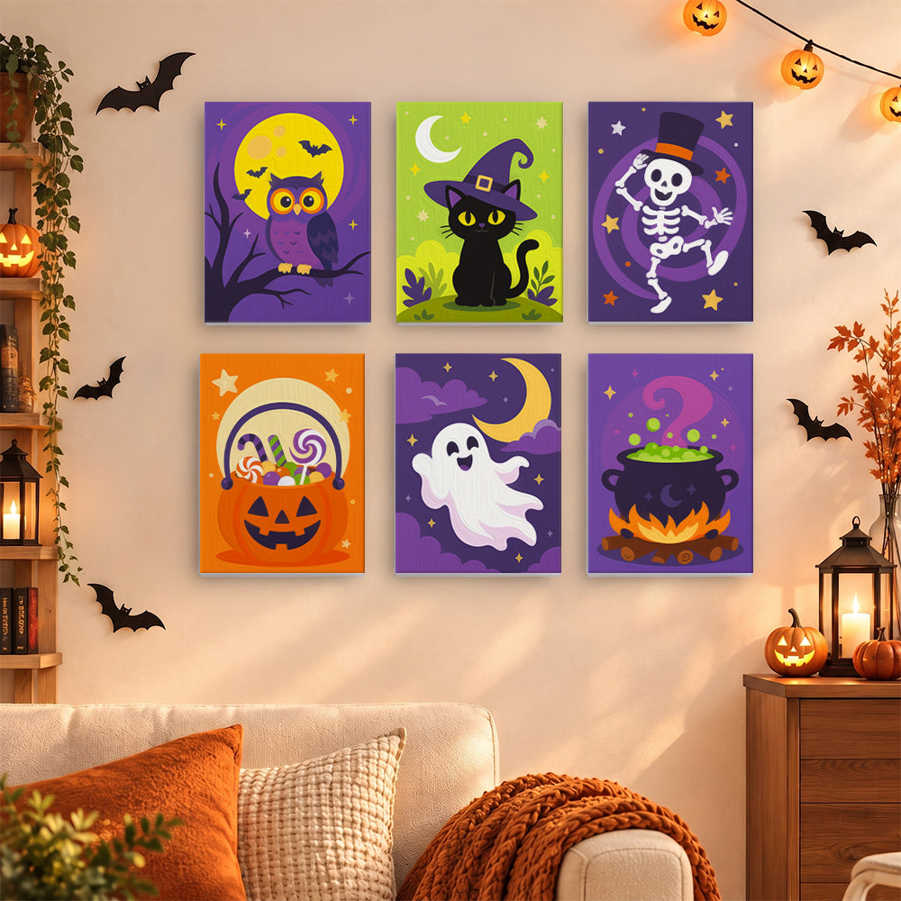 Coffret 6 mini-toiles Fête Violette accrochées dans un salon décoré pour Halloween, Maison Artsen