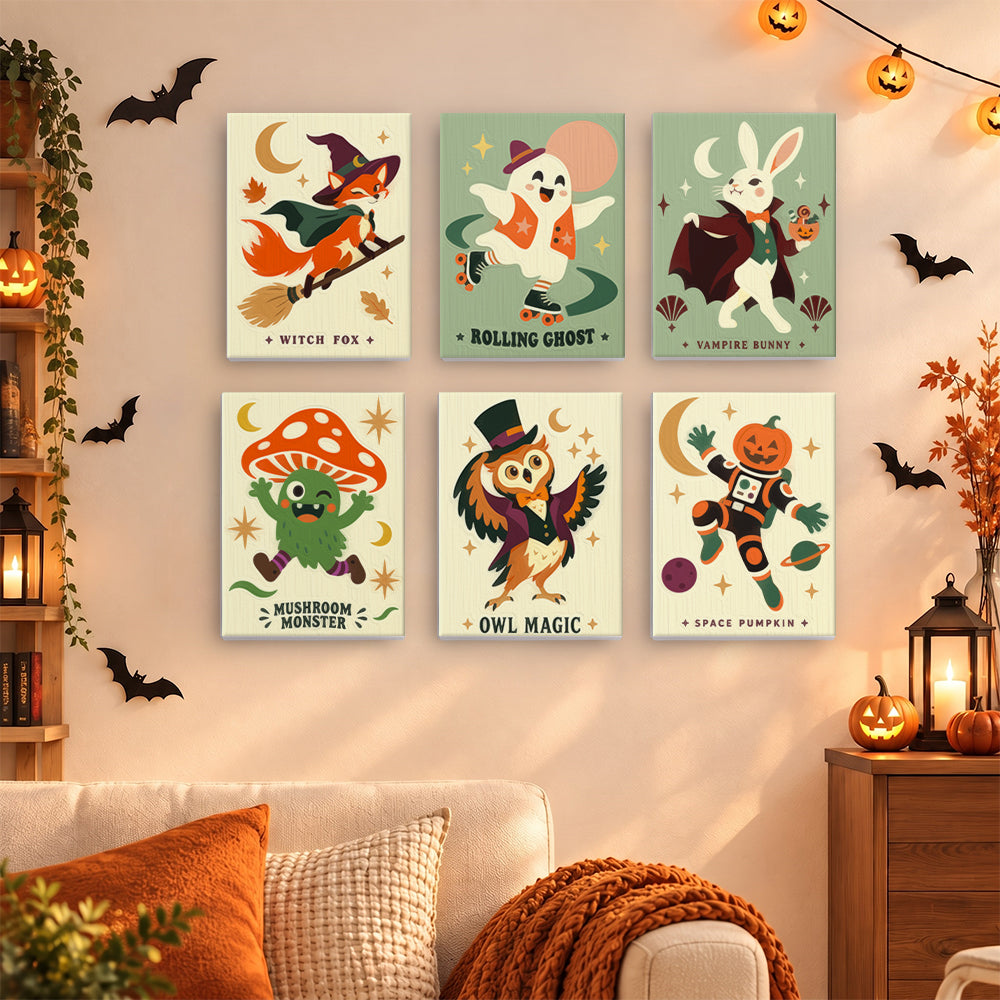 Coffret 6 mini-toiles Ménagerie d'Halloween accrochées dans un salon décoré pour Halloween, Maison Artsen