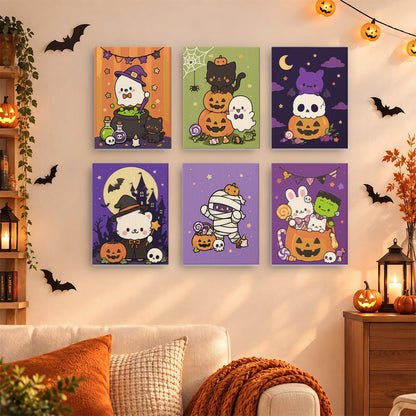 Coffret 6 mini-toiles Mignons Frissons accrochées dans un salon décoré pour Halloween, Maison Artsen