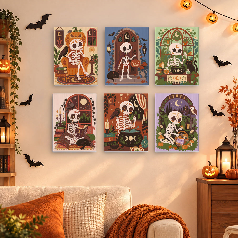 Coffret 6 mini-toiles Squelettes Bohèmes accrochées dans un salon décoré pour Halloween, Maison Artsen