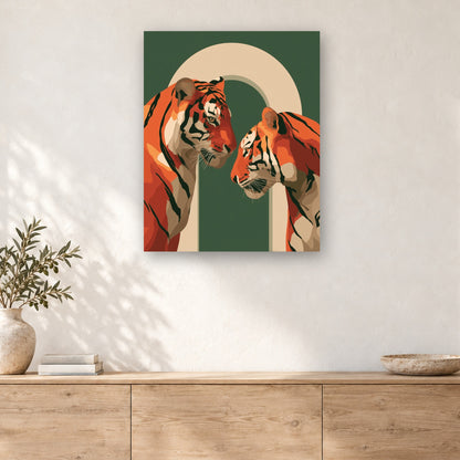 Tableau peinture par numéro Tigres sous l'Arche accroché dans un intérieur décoré, Maison Artsen
