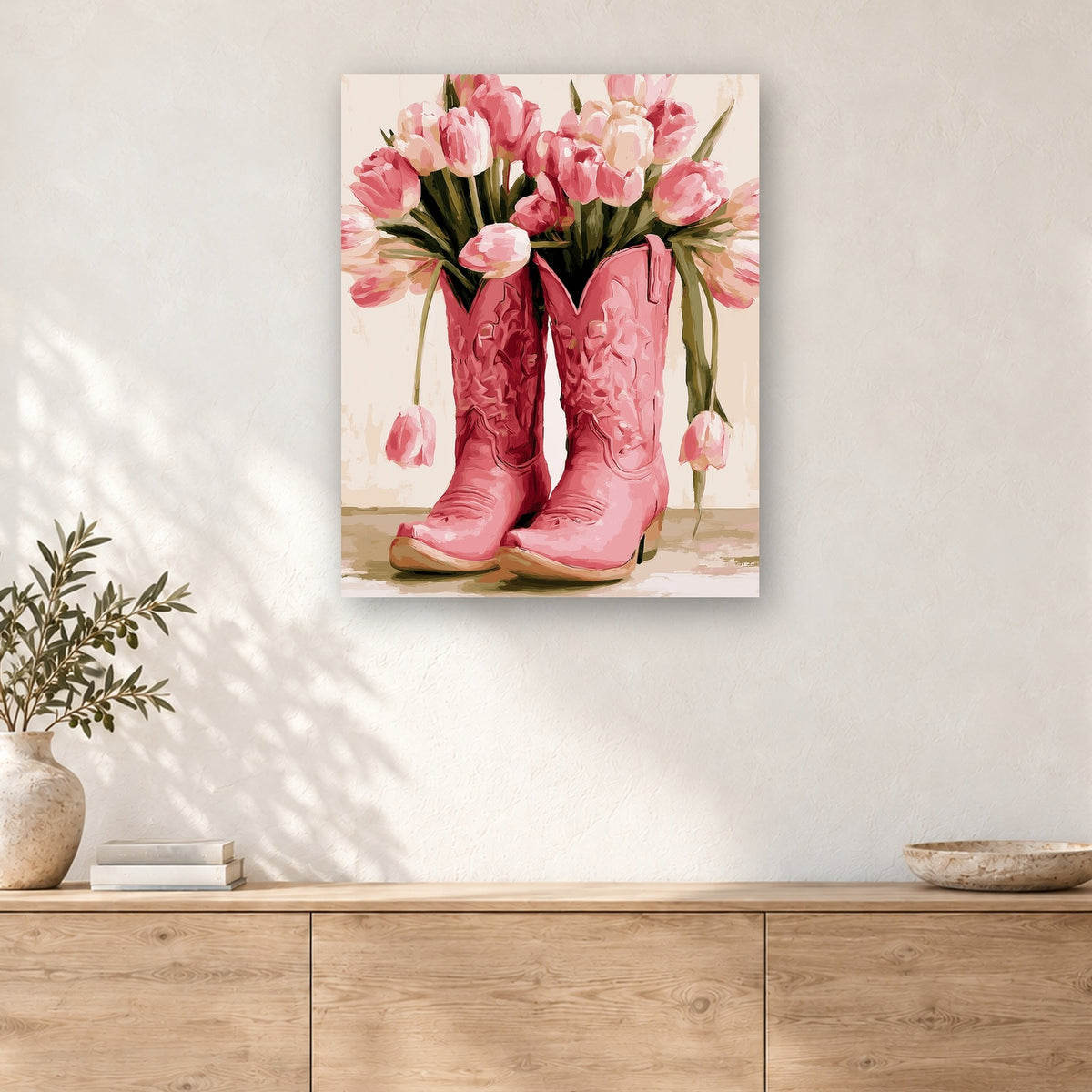 Tableau peinture par numéro Santiags aux Tulipes accroché dans un intérieur décoré, Maison Artsen