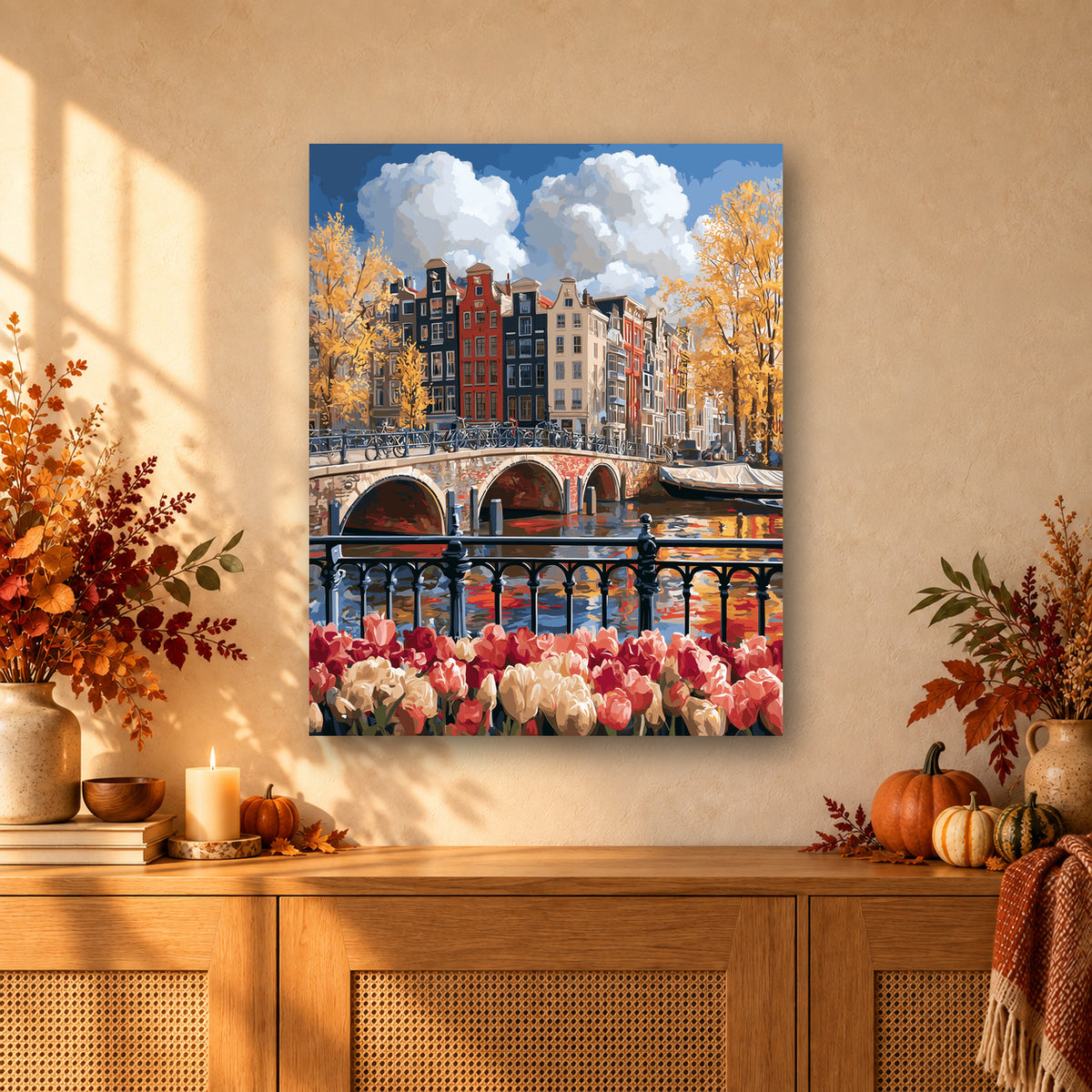 Tableau peinture par numéro Amsterdam en Automne accroché dans un intérieur décoré, Maison Artsen