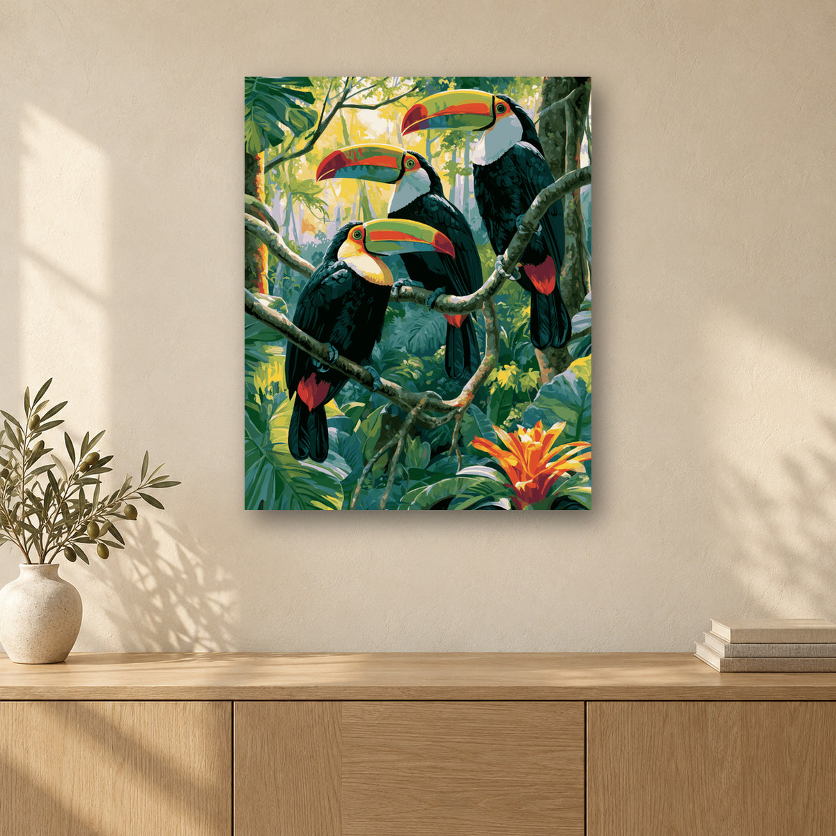Tableau peinture par numéro Trio de la Forêt Tropicale accroché dans un intérieur décoré, Maison Artsen