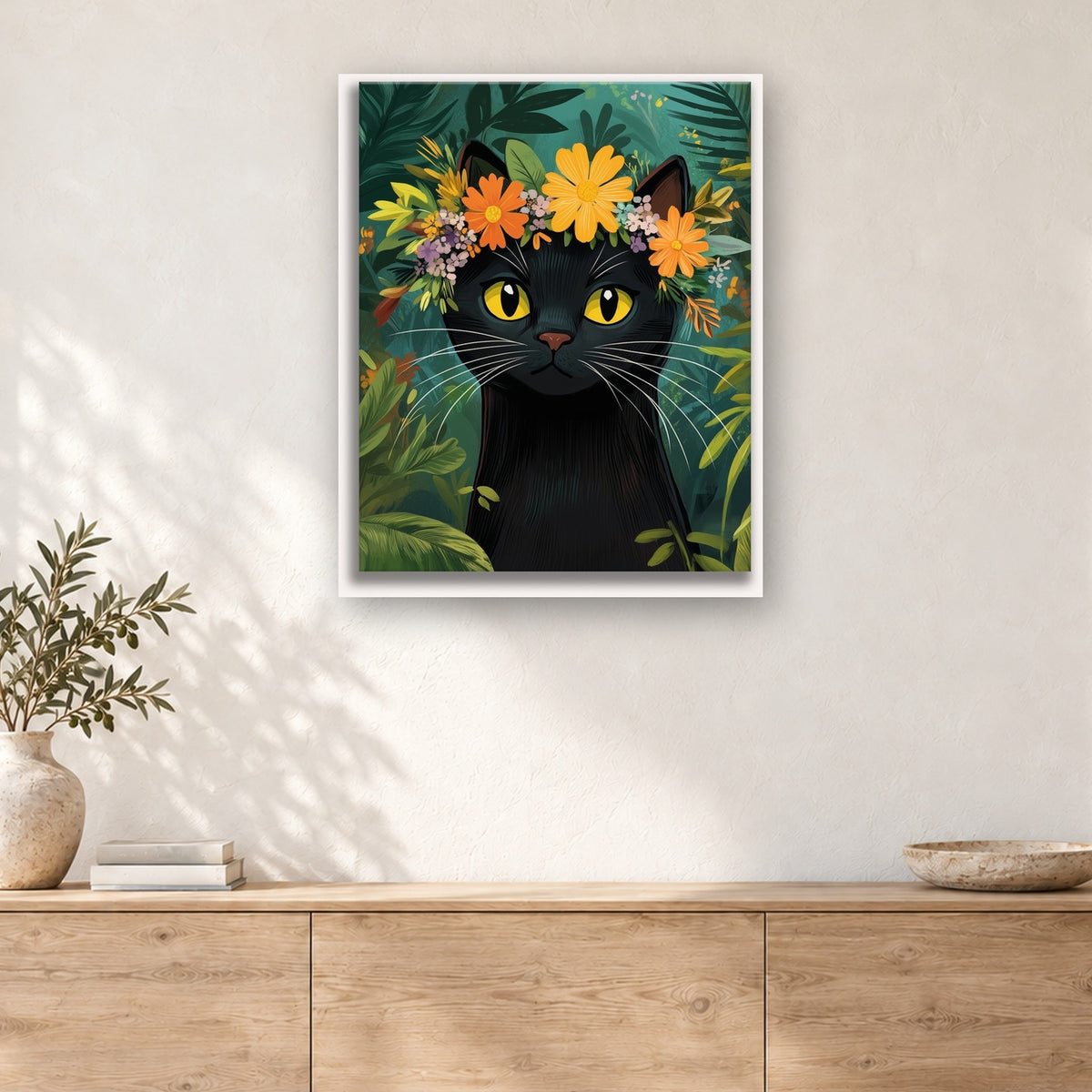 Tableau peinture par numéro Chat Noir Couronné de Fleurs accroché dans un intérieur décoré, Maison Artsen