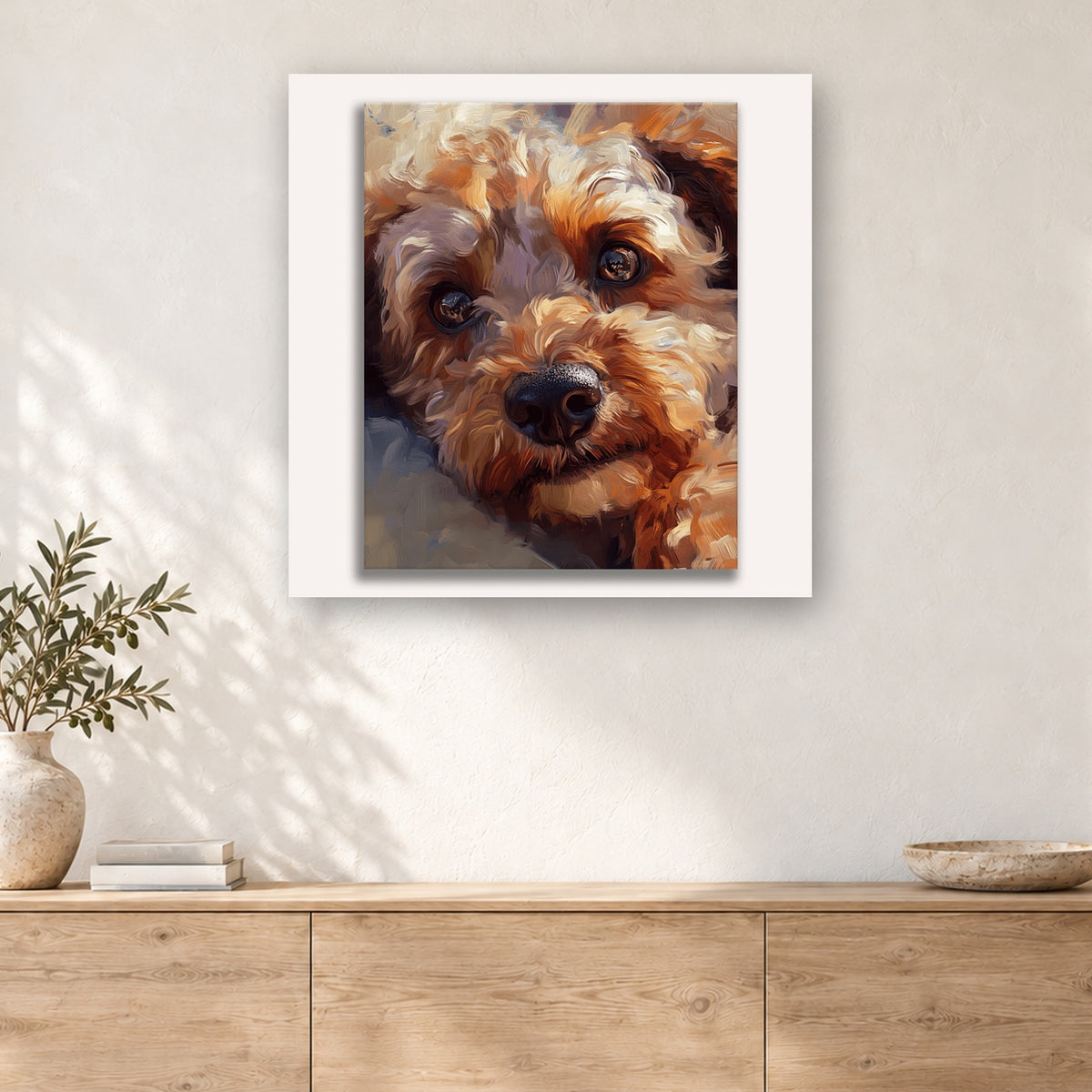 Tableau peinture par numéro Chien aux Poils Bouclés accroché dans un intérieur décoré, Maison Artsen