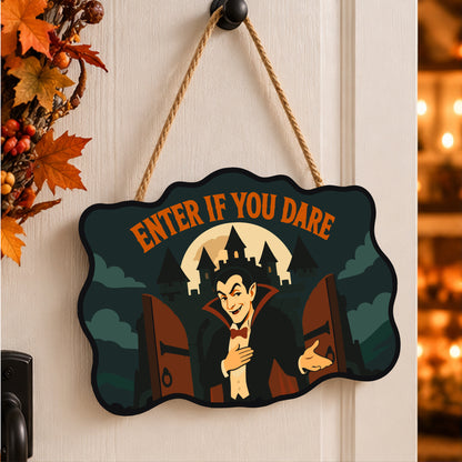 Pancarte Vampire au Portail peinte et accrochée à une porte d'entrée décorée pour Halloween — Maison Artsen