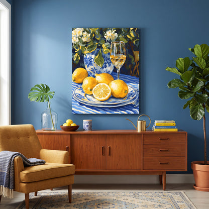 Tableau peinture par numéro Citrons et vin blanc accroché dans un intérieur décoré — Maison Artsen